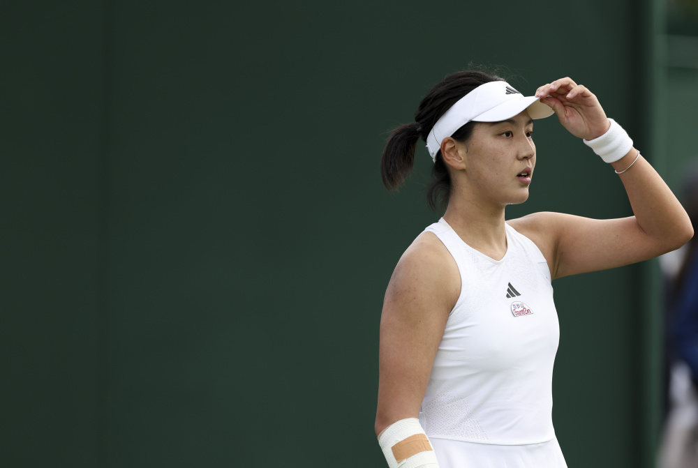 与运动员都 与运动员都