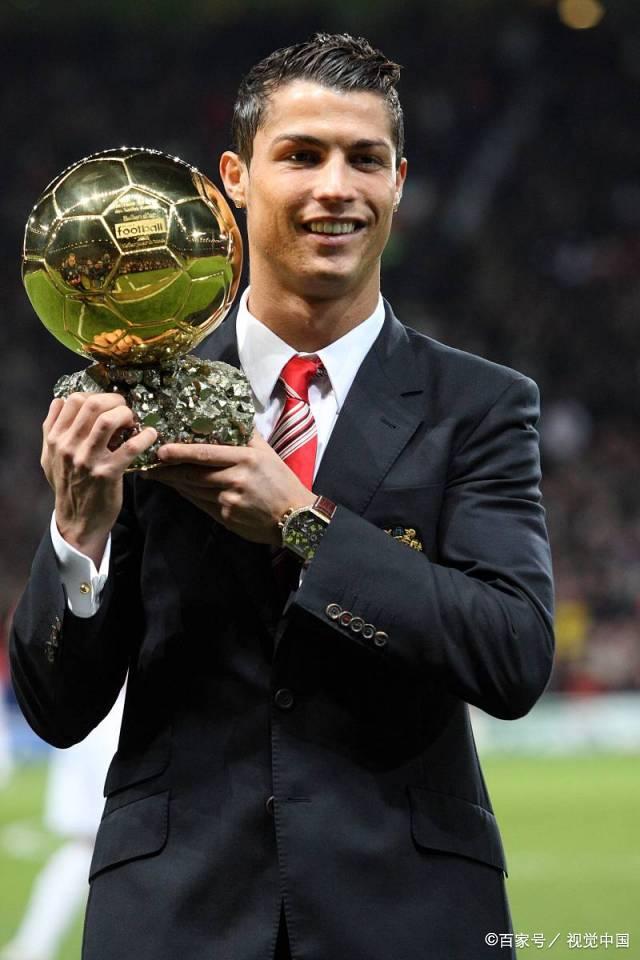 务于两条主 务于两条主